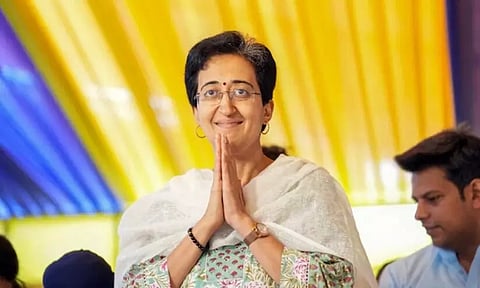 അതിഷിക്കൊപ്പം സത്യപ്രതിജ്ഞ ചെയ്യുന്നത് 2 മന്ത്രിമാരുൾപ്പെടെ 7 പേർ: ഡൽഹിയിൽ പുതിയ മന്ത്രിസഭയുടെ സത്യപ്രതിജ്ഞ നടക്കുന്നത് ശനിയാഴ്ച്ച | Atishi Marlena to become New Delhi’s new CM