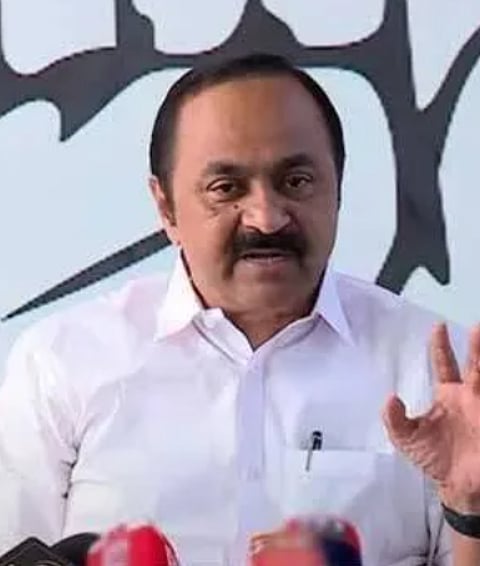 പോലീസിനെ ഇങ്ങനെ നാണം കെടുത്തിയ ഒരു കാലം ഉണ്ടായിട്ടില്ല: മുഖ്യമന്ത്രിയെ വിമർശിച്ച് വി ഡി സതീശൻ