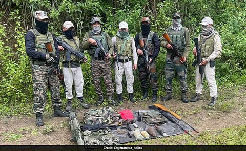 മണിപ്പൂരിൽ വൻ ആയുധശേഖരവും വെടിക്കോപ്പുകളും പിടികൂടി; പരിശോധ തുടരുന്നു | Large Stockpile of Arms and Ammunition Seized in Manipur