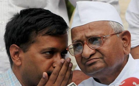 ‘രാഷ്ട്രീയത്തിലിറങ്ങരുതെന്ന് പറഞ്ഞു, കേട്ടില്ല’; കെജ്രിവാളിന്റെ രാജി പ്രഖ്യാപനത്തില് പ്രതികരിച്ച് അണ്ണാ ഹസാരെ