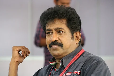 ‘വ്യക്തിപരമായി സന്തോഷമില്ല, രഞ്ജിത്ത് പ്രിയപ്പെട്ട സുഹൃത്ത്’: ചലച്ചിത്ര അക്കാദമിയുടെ താൽക്കാലിക ചെയർമാനായി അധികാരമേറ്റ് പ്രേംകുമാർ | actor Prem kumar took charge as the Chairman of the state film Academy