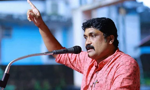 ജോലി സമയം വർധിപ്പിക്കുന്നത് കോർപ്പറേറ്റുകൾക്ക് തൊഴിൽ ചൂഷണം നടത്താനുള്ള അവസരമൊരുക്കാൻ: എ.എ റഹീം