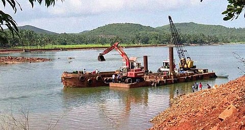 ഷിരൂരിൽ ചൊവ്വാഴ്ച റെഡ് അലര്ട്ട്; സാഹചര്യം നോക്കി തെരച്ചില്: കാർവാർ എംഎൽഎ