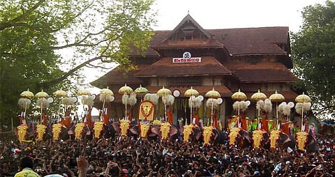 ‘തൃശൂർ പൂരം അലങ്കോലപ്പെടുത്തിയത് പോലീസ്’: ഹൈക്കോടതിയിൽ സത്യവാങ്മൂലം നൽകി തിരുവമ്പാടി ദേവസ്വം | Thrissur Pooram issue