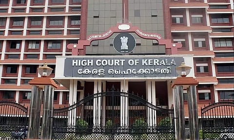 തർക്കം നിലനിൽക്കുന്ന ആറ് പള്ളികൾ ഏറ്റെടുക്കണമെന്ന ഉത്തരവിനെതിരായ അപ്പീൽ ഹൈകോടതി തള്ളി