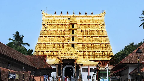 പത്മനാഭസ്വാമി ക്ഷേത്രത്തിൽ നടന്നത് മോഷണം അല്ലെന്ന് സ്ഥിരീകരിച്ച് പൊലീസ്