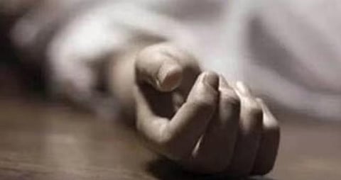 വൈദ്യുത കമ്പി പൊട്ടിവീണ് വൈദ്യുതാഘാതമേറ്റ് സ്ത്രീ മരിച്ചു