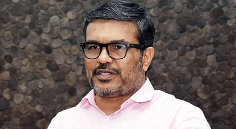 പാലക്കാട് കോൺഗ്രസ് പൊട്ടിത്തെറിക്കാൻ പോകുന്നു, ബാക്കി കാര്യങ്ങൾ വഴിയേ പറയാം; മന്ത്രി എം ബി രാജേഷ്