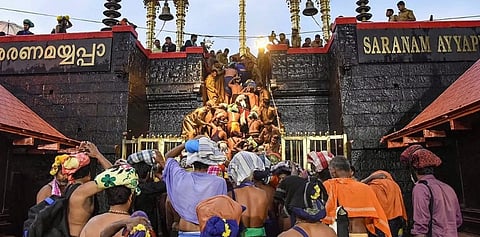 ശബരിമലയില് ഇത്തവണ ഓണ്ലൈന് ബുക്കിങ്ങ് മാത്രം; ദിവസം 80,000 പേര്ക്ക് ദര്ശന സൗകര്യം