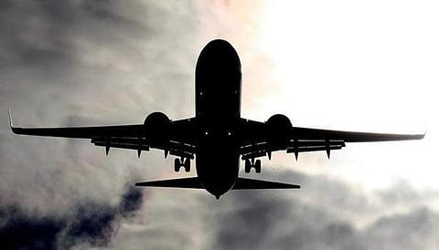ഒരാഴ്ച്ചയ്ക്കിടെ 70 സന്ദേശങ്ങൾ: വിമാനങ്ങളിലെ വ്യാജ ബോംബ് ഭീഷണി സന്ദേശങ്ങളിൽ ഭൂരിഭാഗവും ഒറ്റ അക്കൗണ്ടിൽ നിന്ന് | Fake bomb threats