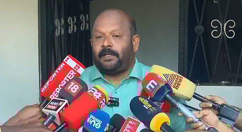 ‘ഏതു പ്രശ്നങ്ങളിലും ഇടതുപക്ഷ പരിഹാരമുണ്ടാവണം’; വി എസ് സുനിൽ കുമാർ