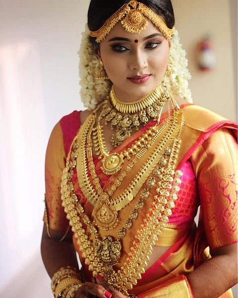 വധുവിന് ചില കിടിലൻ സൗന്ദര്യ മന്ത്രങ്ങൾ | pre wedding skincare tips