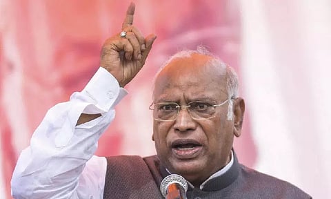 Mallikarjun Kharge admitted to hospital in Bengaluru