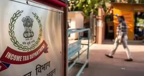 ജാർഖണ്ഡിൽ മുഖ്യമന്ത്രിയുടെ പ്രൈവറ്റ് സെക്രട്ടറിക്കെതിരേ പരിശോധന | Income tax raid