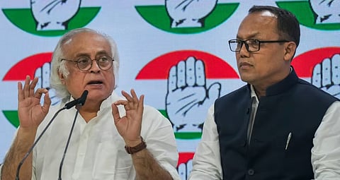 മണിപ്പൂർ കത്തുന്നു; പ്രധാനമന്ത്രി സംസ്ഥാനം സന്ദർശിക്കണമെന്ന് കോൺഗ്രസ്; അമിത് ഷാ രാജിവയ്ക്കണമെന്നും ആവശ്യം | Manipur Violence