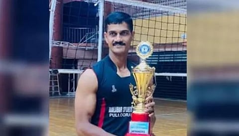 കോഴിക്കോട് സിവിൽ പോലീസ് ഓഫീസർ കുഴഞ്ഞുവീണ് മരിച്ചു | CPO