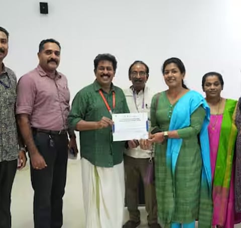 സിനിബ്ലഡിൻ്റെ വിജയം കേരള രാജ്യാന്തര ചലച്ചിത്രമേളയ്ക്ക് സമൂഹത്തോടുള്ള പ്രതിബദ്ധത പ്രതിഫലിപ്പിക്കുന്നു : കേരള സംസ്ഥാന ചലച്ചിത്ര അക്കാദമി ചെയർമാൻ പ്രേംകുമാർ