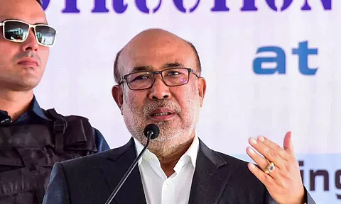 നിർഭാഗ്യകരമായ സംഭവങ്ങളാണ് ഈ വർഷം നടന്നത്: മണിപ്പൂർ ജനതയോട് മാപ്പ് ചോദിച്ച് മുഖ്യമന്ത്രി