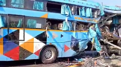 ഉത്തർപ്രദേശിൽ മൂന്ന് വ്യത്യസ്ത അപകടങ്ങളിലായി 20 പേർക്ക് ദാരുണാന്ത്യം | Uttar Pradesh Accident