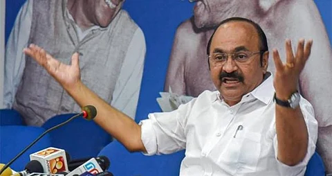 മുനന്പത്തെ ഭൂമി ആരുടേതെന്ന് പരിശോധിക്കണം; മുൻ നിലപാടിൽനിന്ന് മലക്കം മറിഞ്ഞ് വി.ഡി. സതീശൻ | V. D. Satheesan