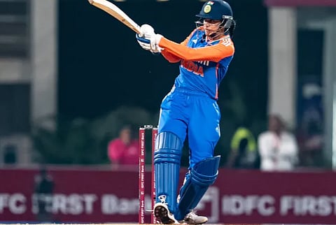 2024 ലെ ഐസിസി വനിതാ ഏകദിന ക്രിക്കറ്റർ ഓഫ് ദി ഇയർ ആയി സ്മൃതി മന്ദാന തിരഞ്ഞെടുക്കപ്പെട്ടു