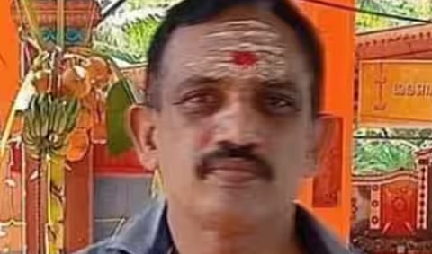 ശബരിമല തീർത്ഥാടകൻ മല കയറ്റത്തിനിടയിൽ കുഴഞ്ഞുവീണ് മരിച്ചു | Sabarimala pilgrim died while climbing the hill