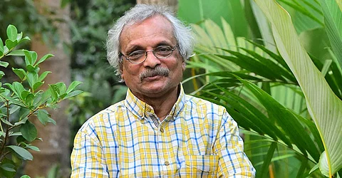 “പുരസ്കാരം കിട്ടിയാലും ഇല്ലെങ്കിലും എഴുത്തുകാര് സര്ക്കാരിനൊപ്പം നില്ക്കണം” – എം. മുകുന്ദന് | M Mukundan