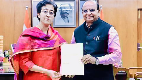 ഡൽഹിയിലെ പരാജയം: ഗവർണറെ കണ്ട് രാജി സമർപ്പിച്ച് മുഖ്യമന്ത്രി അതിഷി മർലേന | Atishi Marlena’s resignation from CM post