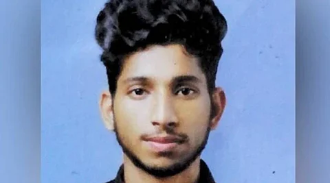 കോഴിക്കോട് ബസ് അപകടം: പരിക്കേറ്റ ബൈക്ക് യാത്രികൻ മരണപ്പെട്ടു | Bus accident in Kozhikode