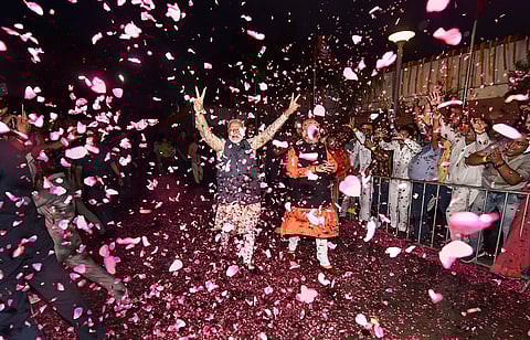 Live updates Lok Sabha 2019: Modi returns to power with historic mandate