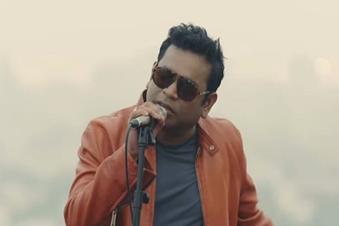 AR Rahman is seen singing in the video of 'Chennai rooftop jam'.