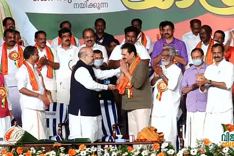 Amit Shah welcome actor Devan to BJP