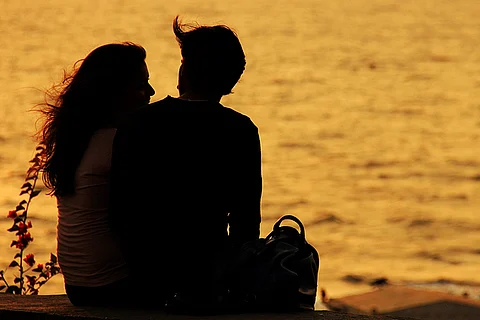 8 lakh married Indians, mostly from Bengaluru, registered on extra-marital dating app