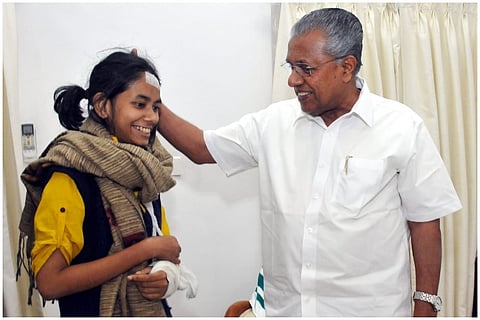'In her eyes one sees strength of JNU's fight': Pinarayi after meeting Aishe Ghosh