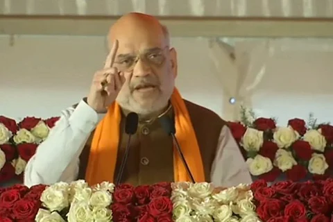 Amit Shah arrives in Chennai, meets industrialists, sportspersons, film personalities