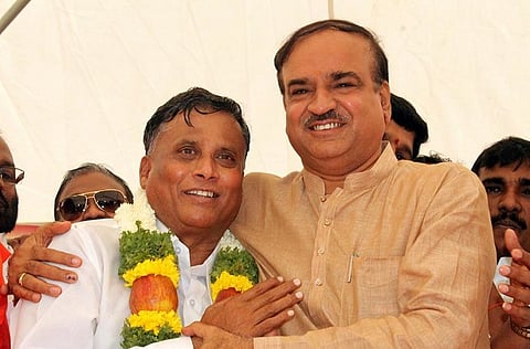 If BJP denies a ticket to Somanna, will it lead to a rift between BSY and Ananth Kumar?