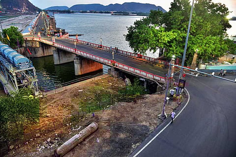 Prakasam Barrage during coronavirus lockdown