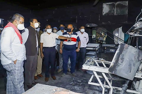 Anil Deshmukh at Bhandara Hospital