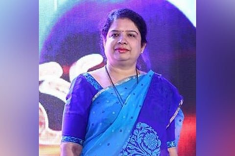 K'taka CM HDK's wife Anitha files nomination for bye-polls, declares Rs 94 crore assets