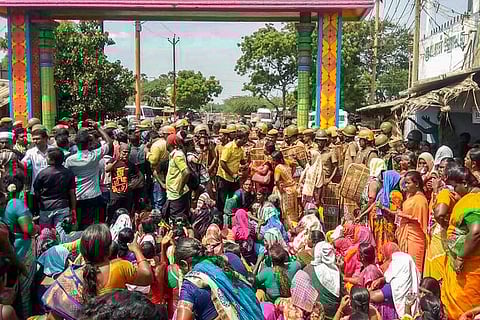 ‘EPS govt must resign’: TN opposition demand answers over Sterlite protest