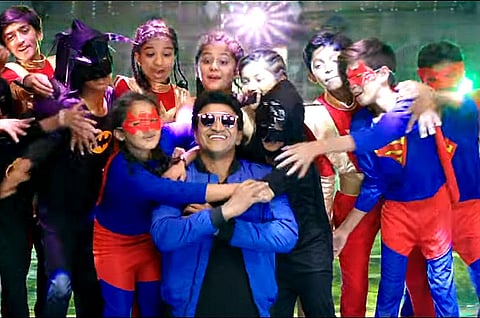 Watch: Puneeth Rajkumar wows audiences with Appu dance, goes viral