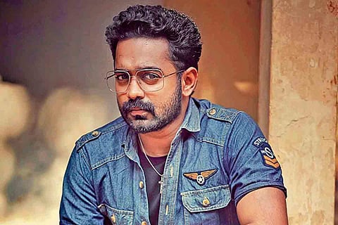 Asif Ali as cop in 'Kuttavum Shikshayum'?