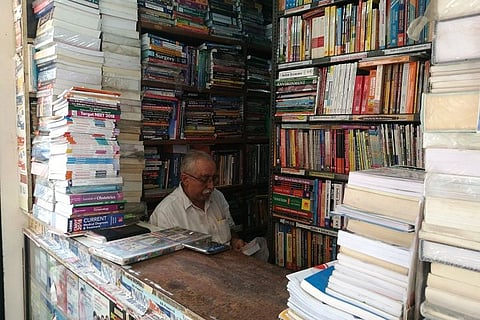 Novels, textbooks and more: Head to B’luru’s Avenue Road for second-hand books