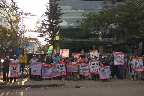 Following inaction by authorities, Bengaluru residents protest against 'illegal' bar