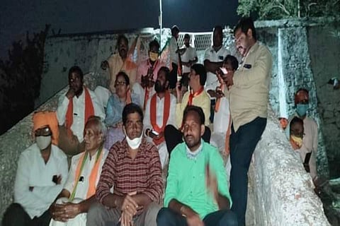 BJP activists staged dharna demanding arrest of culprits