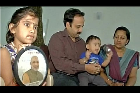 Video: 7-year-old Bengaluru girl writes letter lauding PM Modi on demonetisation