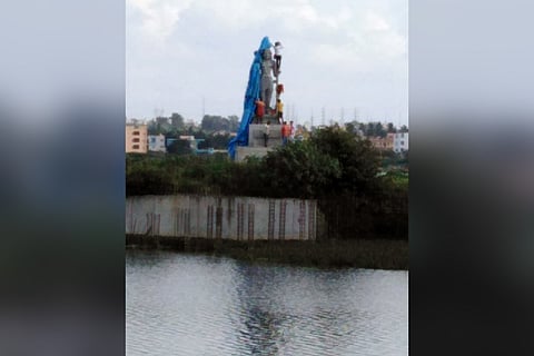 Hindutva activists remove veil off Shiva statue after BBMP tells HC it's been covered