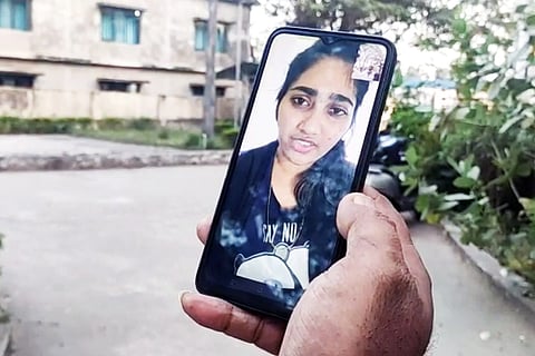 Medicine student Bhavya Sree speaks to family over video call from Ukraine.