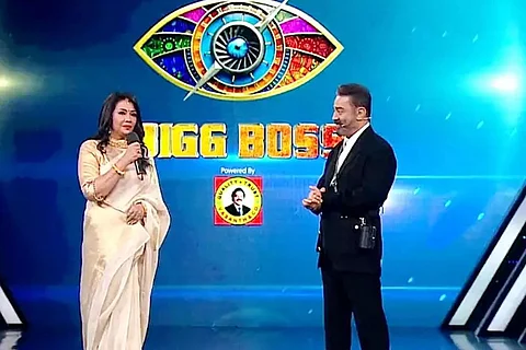 Rekha on stage with Kamal Haasan