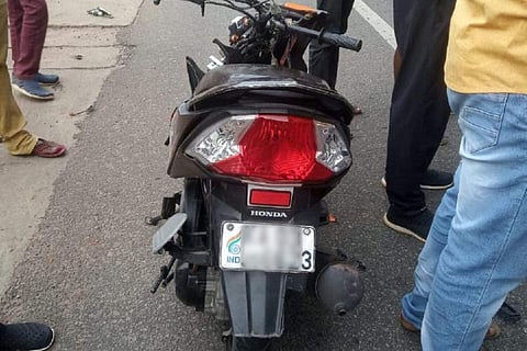 3 Bengaluru men die in road accident while doing stunts on two-wheelers